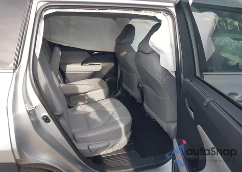 2021 Toyota Highlander Xle from USA, damaged, VIN 5TDGZRBHXMS147926